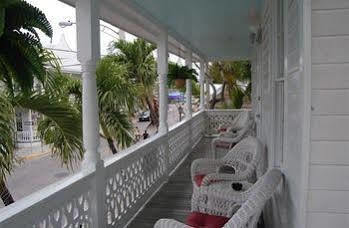 Speakeasy Inn (Adults Only) Key West Exterior photo
